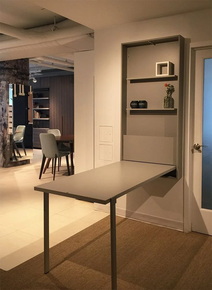 Mesa pleagable pared con repisa gris